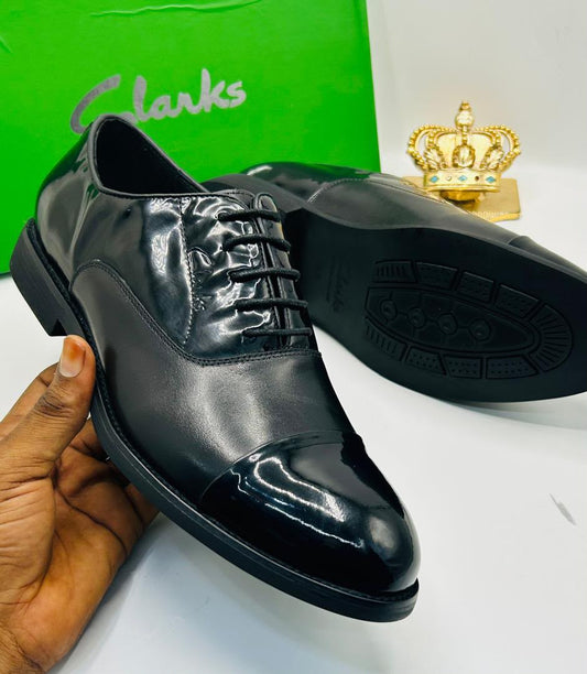 Clarks Black Patent Leather Cap-Toe Oxford — 100% Authentic