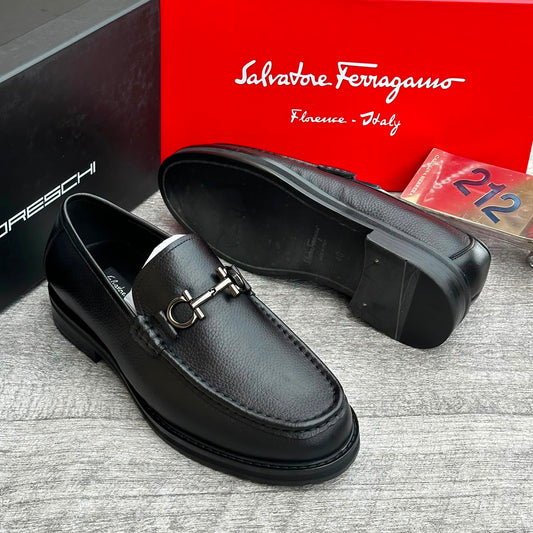 Salvatore Ferragamo Gancini Bit Loafer Black