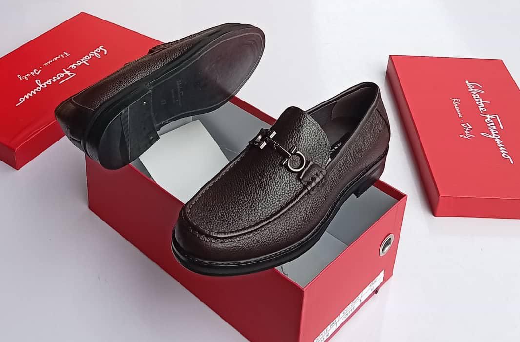 Salvatore Ferragamo Gancini Bit Loafer — Black Pebbled Leather