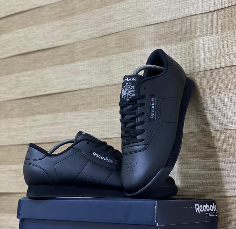 Reebok Classic Leather Sneaker