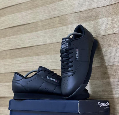 Reebok Classic Leather Sneaker