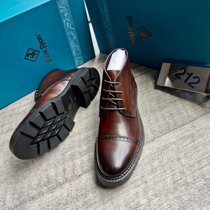 Steve Rioti Men's Cap-Toe Chukka Boot — Rich Leather